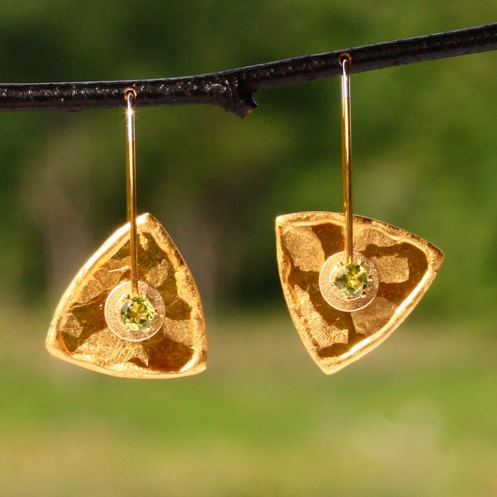 KEITH LEWIS STUDIO Small Mica Triangles earrings gold plated Sterling Silver